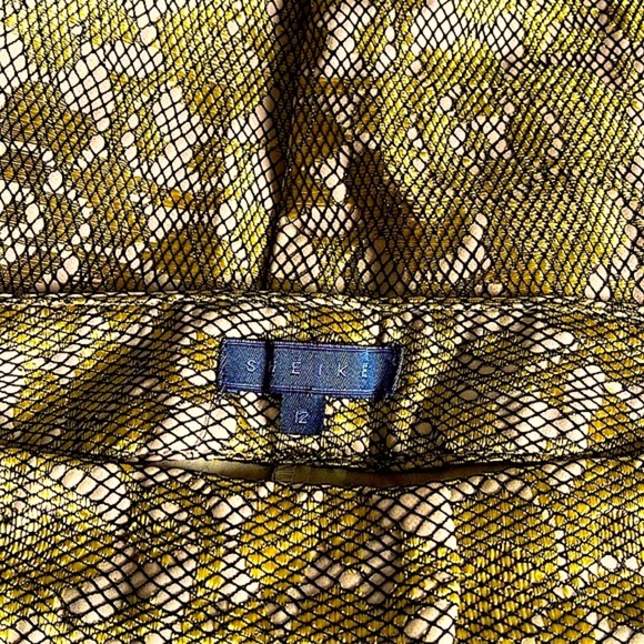 Size 12 SHEIKE. GOLDEN FORAL BROCADE TROUSERS. Luxury Fabric - Picture 7 of 7